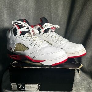 Air Jordan 5 Retro Fire red black tongue